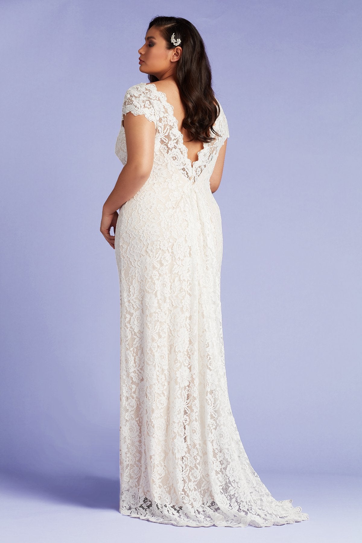 Maverick Open-Back Lace Gown - PLUS SIZE