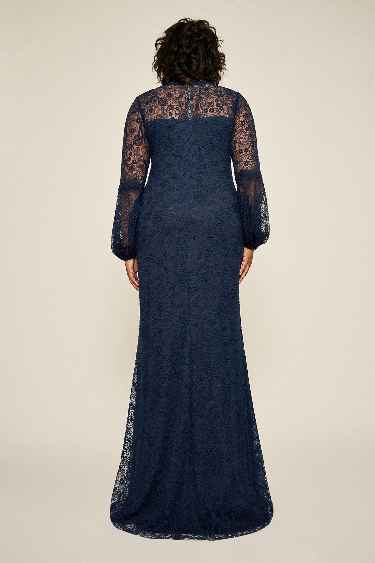 Neriah Long-Sleeve Lace Gown - PLUS SIZE