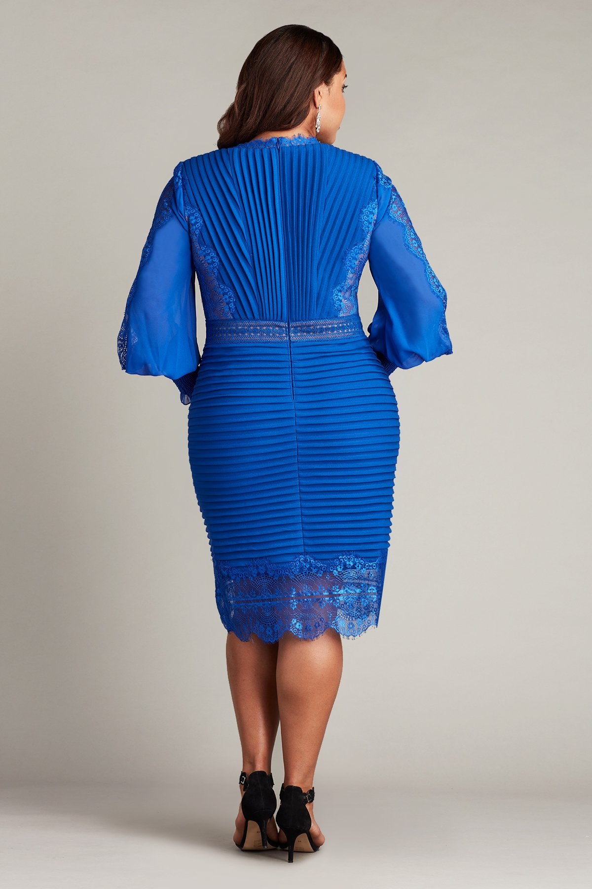Sullivan Bishop Sleeve Dress - PLUS SIZE