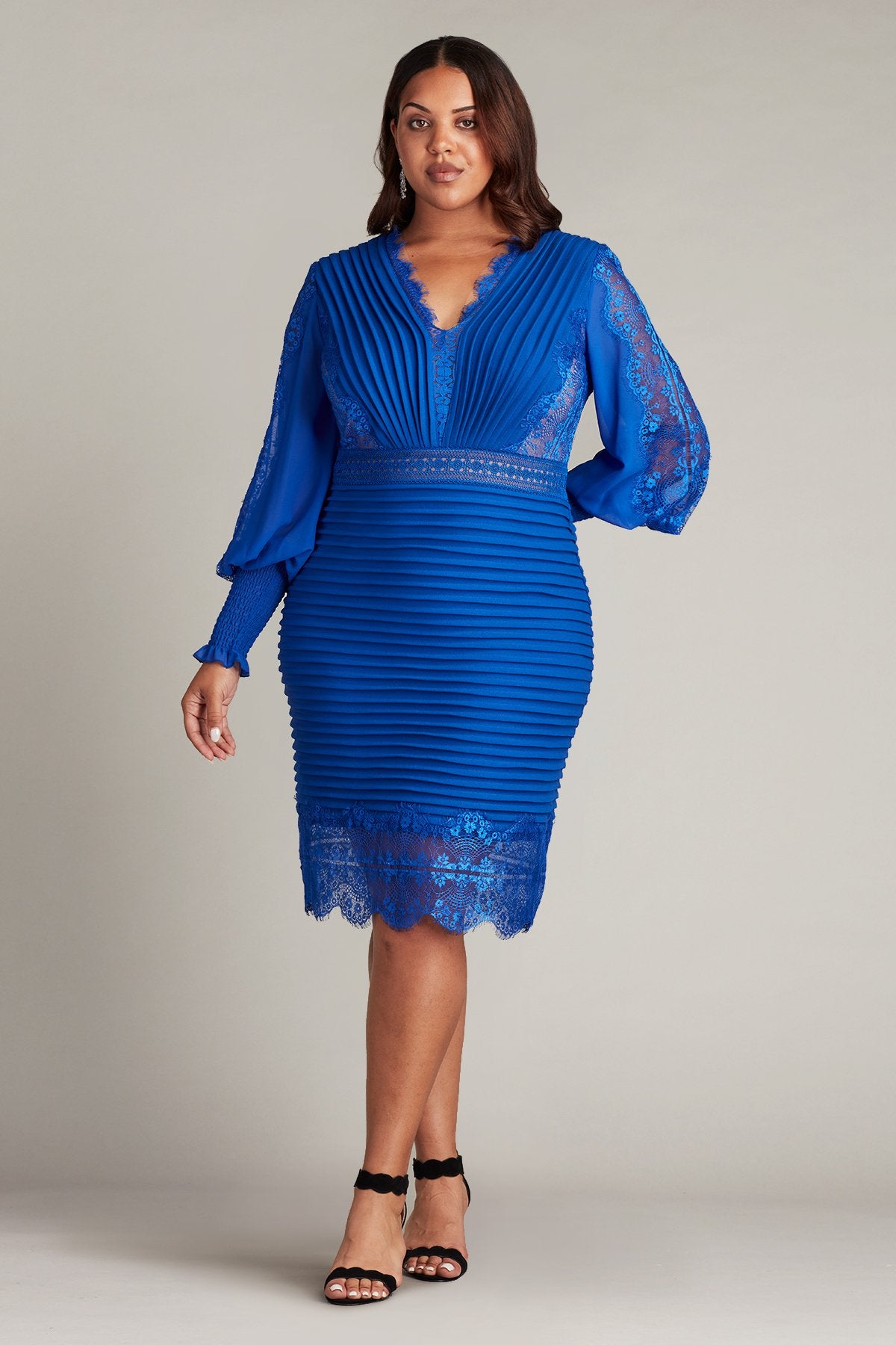 Sullivan Bishop Sleeve Dress - PLUS SIZE